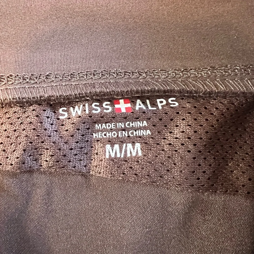 Swiss Alps Brown Hiking Shorts - Picture 2 of 4